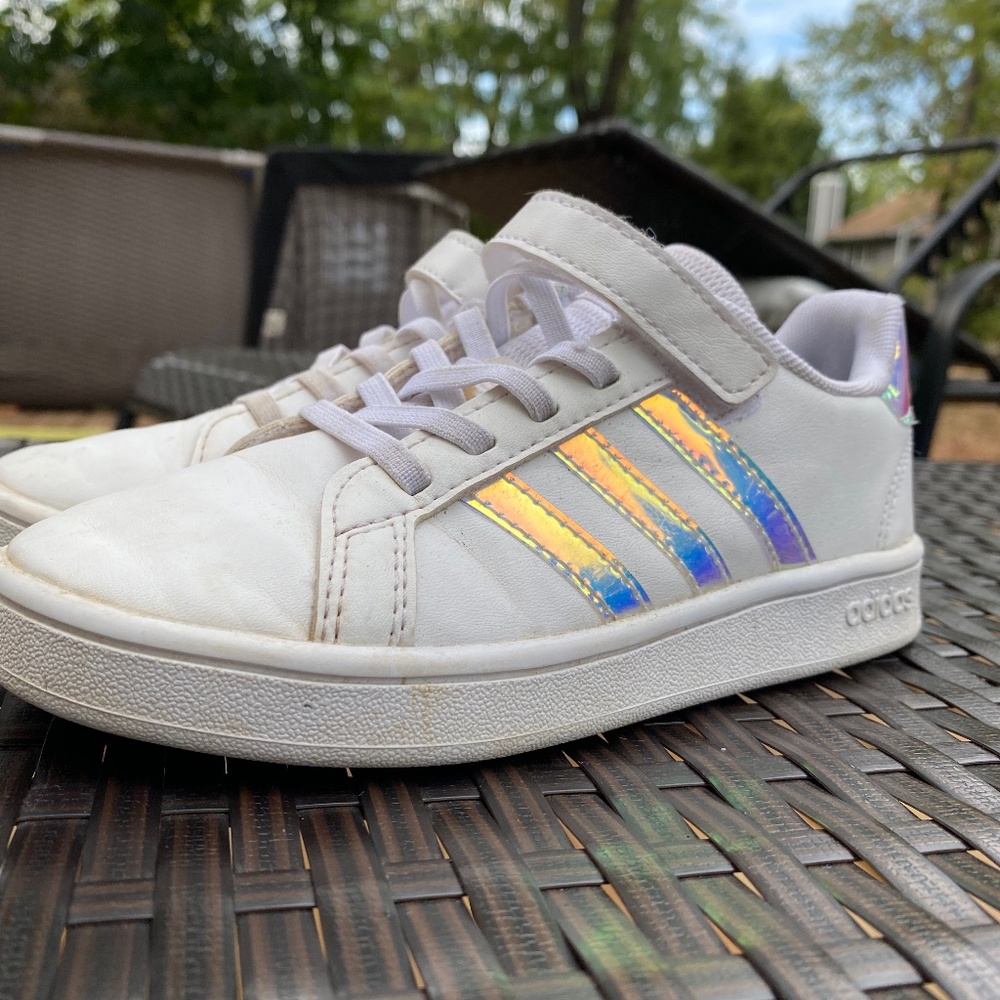 Adidas girls sneakers Velcro closure